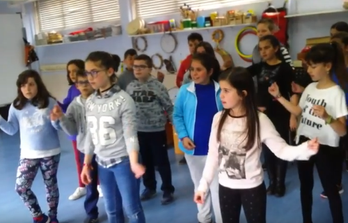 Imaxe Can negro, can branco. Canción