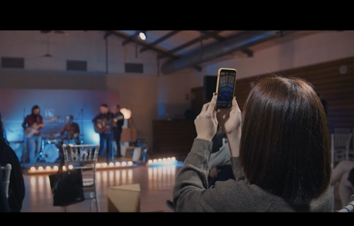 Cantar e contar. I-radia crea