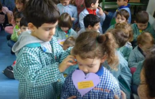 Refráns con corazón polo San Valentín
