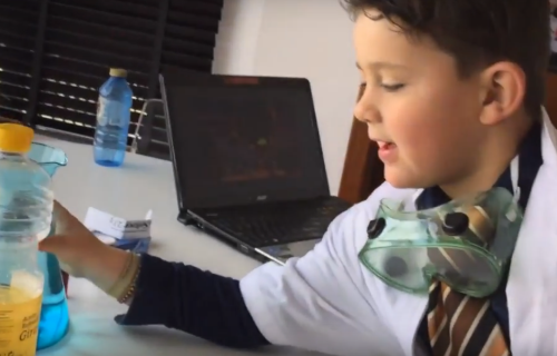 O doutor Xián explica como facer lava