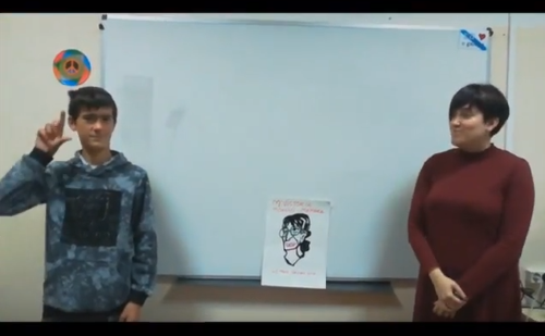 Imaxe María Victoria Moreno en lingua de signos