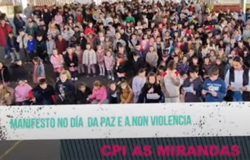 Día Escolar da Non Violencia e a Paz (canción, manifesto e mural)