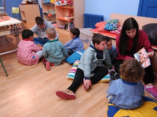 Madriñas lectoras e Mochilas viaxeiras