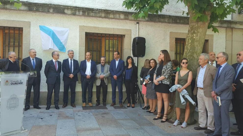 Imaxe 1 de  Imaxe