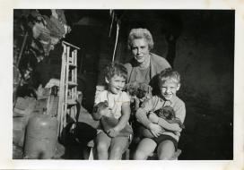 Begoña Caamaño: arquivo fotográfico familiar